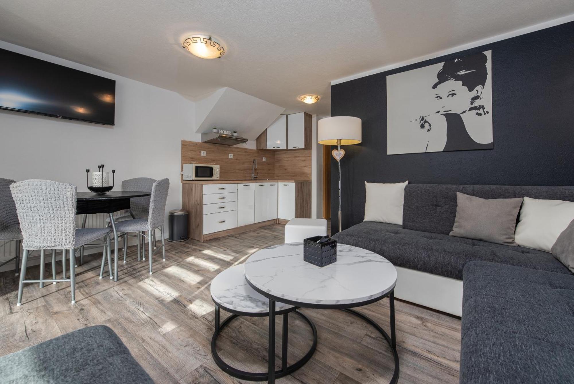 Nena Apartmani Вир Екстериор снимка