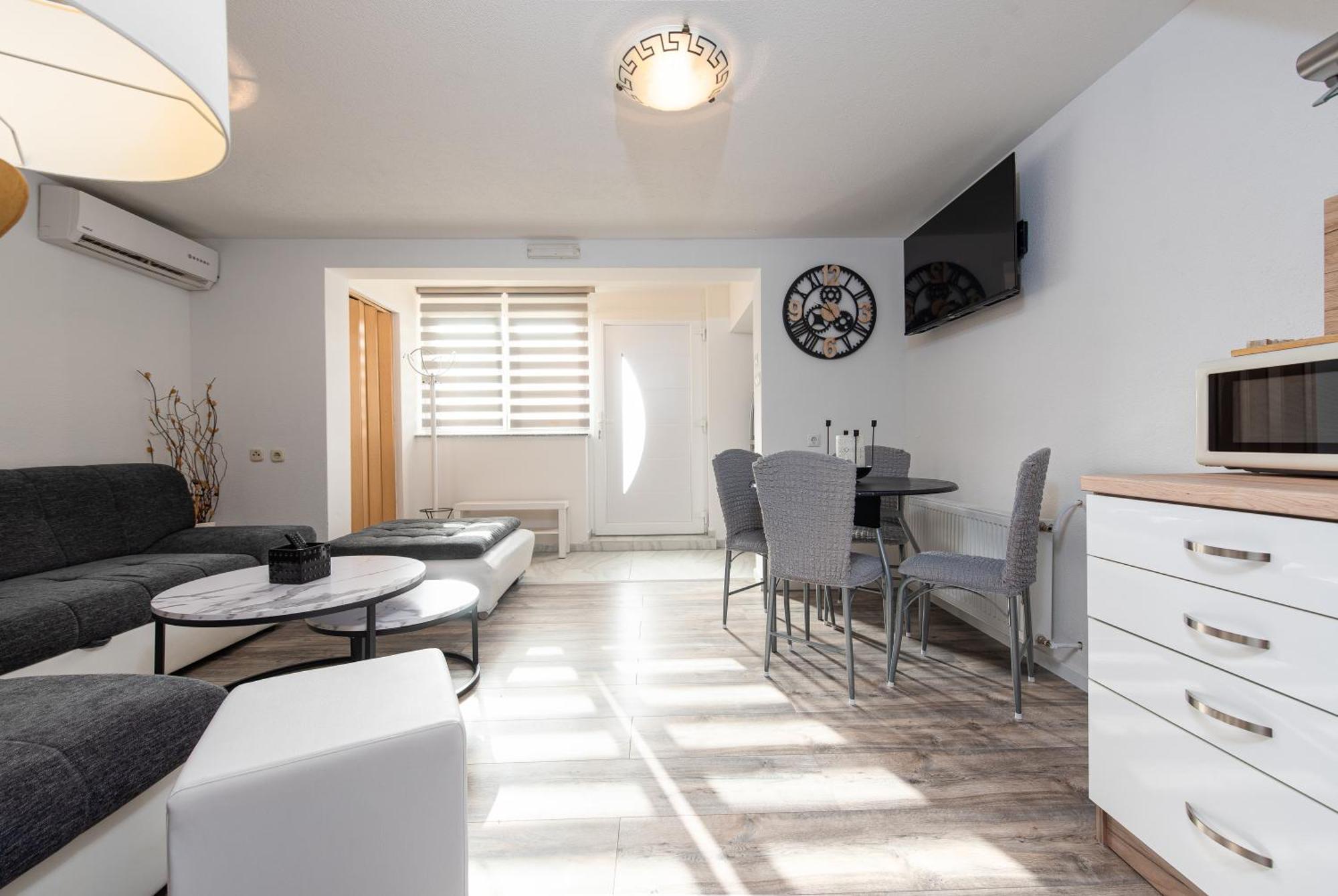 Nena Apartmani Вир Екстериор снимка